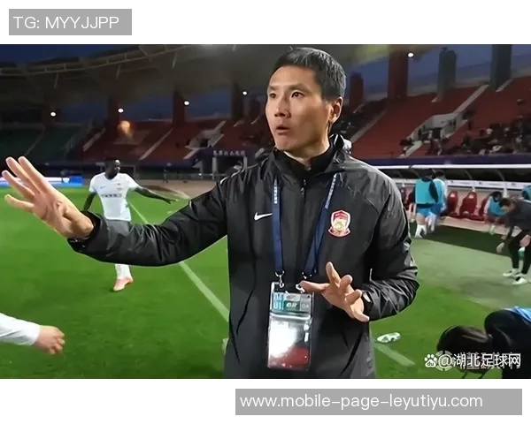 自律精神贯穿职业生涯邵佳一在饭桌上提醒西海岸球员远离可乐 自律精神贯穿职业生涯邵佳一在饭桌上提醒西海岸球员远离可乐