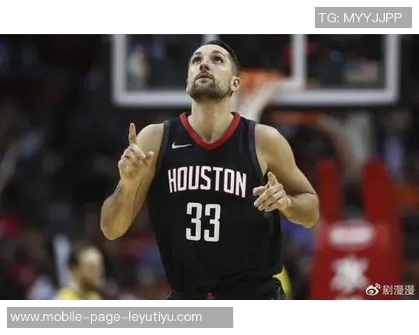 墨菲表现惊艳九投六中斩获18分5篮板3抢断三分球命中率高达80 墨菲表现惊艳九投六中斩获18分5篮板3抢断三分球命中率高达80