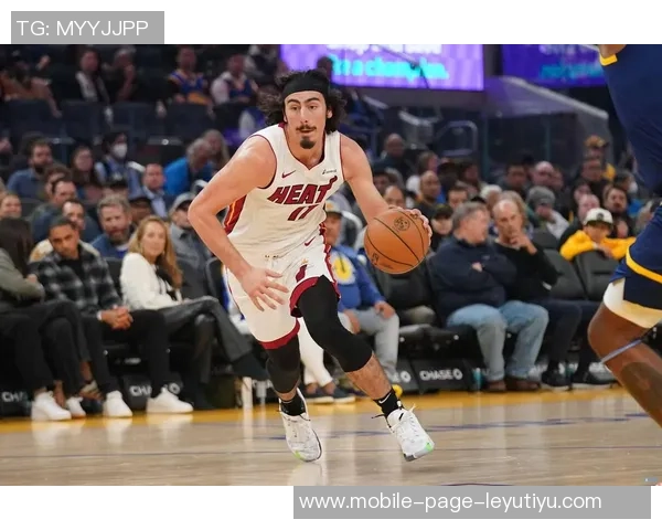 哈克斯谈球队三连胜信任与全心投入攻防体系的重要性